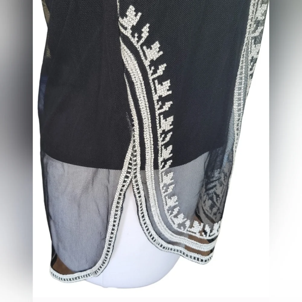 Alfani Sheer Black Layered Tank Top with White Embroidery Sz S/P - Picture 8 of 9